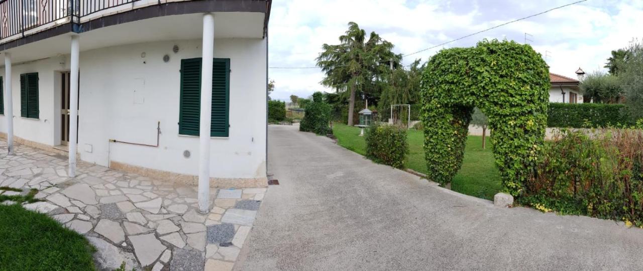 Отель Residenze Ai Salvi Верона Экстерьер фото